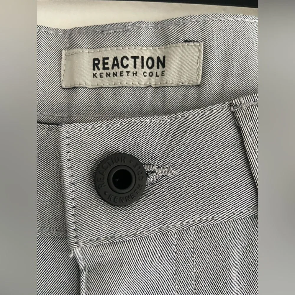 NWT Kenneth Cole Reaction grey Sz 31 straight pant 100% cotton